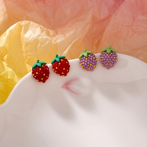 Sweet Strawberry Fruit Stud Earrings With 925 Sterling Silver Earring Post Copper Resin Berry Earrings Women Girls Jewelry