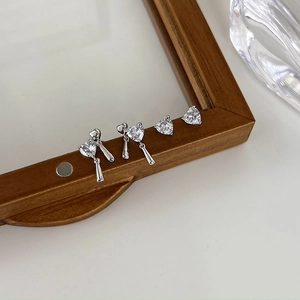 Elegant heart zircon stud earrings set with silver teardrop pendants for women