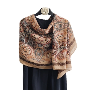 Retro ethnic paisley patterned shawl scarf for women in elegant light brown fabric