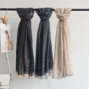 Fashionable long scarves with elegant geometric interlocking prints in three colors