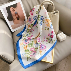 Foulard Quadrato Elegante da Donna con Stampa Floreale in Raso Similseta Foulard per Collo e Testa Moda Scialle Leggero per Ufficio Viaggi