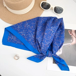 French style navy blue floral cotton scarf paired with sun hat for summer beach vacation