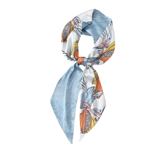 Floraler Satin-Seidenschal in Hellblau und Orange mit Pflanzenmustern für Damen
