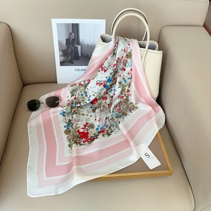 Carré de Soie Élégant en Polyester Imprimé Fleuri pour Femme Foulard de Cou en Soie Artificielle Accessoire de Mode Polyvalent