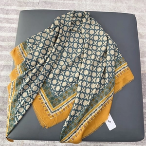 Vintage Geometric Pattern Square Scarf Polyester Printed Large Shawl With Tassels For Women Beach Daily Accessories