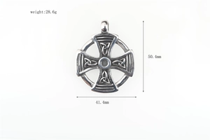 Spécifications de taille et poids pour ce pendentif croix nœud celtique argenté vintage