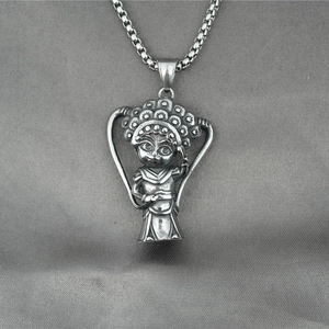 Collier Pendentif Personnage Opéra Pékin Vintage Acier Titane Style Ethnique Rétro Argent Antique Bijoux Unisexe