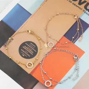 Bracelet Double Couche en Acier Inoxydable Pour Femme Simple Pendentif Cercle en Zircon Bracelet Perles Bijoux de Luxe Pour Rencontres