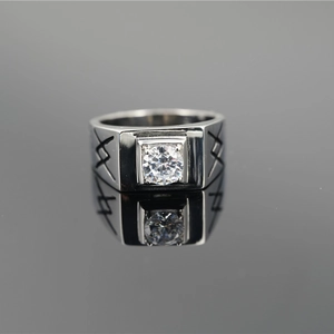 Elegant square titanium steel ring with sparkling center diamond and geometric engraving