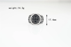 Detailed macro view of heavy stainless steel cross ring with 17.4mm width and 14.3g weight