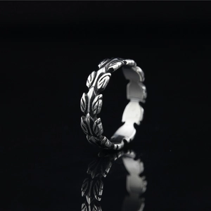 Bague en Acier Titane Rétro Punk Épi de Blé Argent Antique Motif de Feuille Gravé en Relief Bijoux Unisexe