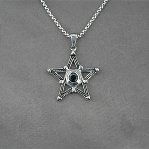 Vintage Titanium Steel Star Pendant Necklace For Men Women Retro Gothic Hip Hop Jewelry Black Rhinestone Pentagram Necklace