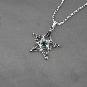 Vintage gothic star pendant necklace in titanium steel with black center stone inlay