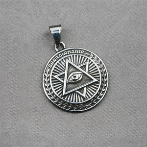Collier avec pendentif Oeil de la Providence en acier inoxydable et gravure Guardianship