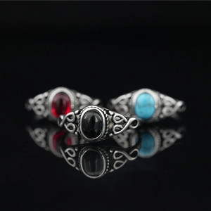 Vintage Titanium Steel Ring Ethnic Turquoise Ruby Black Onyx Gemstone Gothic Hollow Vine Design Retro Unisex Jewelry Gift