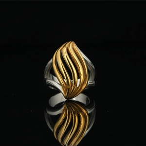 Vintage leaf-shaped titanium steel ring with two-tone hollow wave design and polished finish