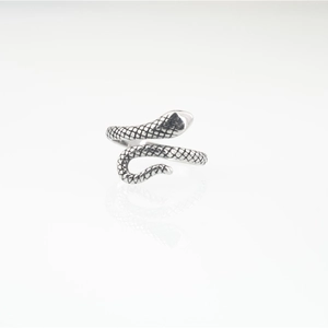 Bague serpent vintage en acier inoxydable avec écailles détaillées et taille réglable