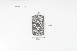 Detailed view of titanium steel dog tag necklace with hexagram and dimensions 47x28mm