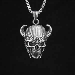 Vintage Gothic Horned Skull Pendant Necklace For Men Stainless Steel Punk Rock Jewelry Biker Accessory Antique Silver Finish