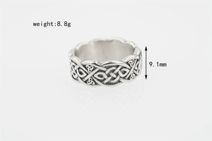 Detail of Viking ring showing 9.1mm width and 8.8g weight with celtic weave texture