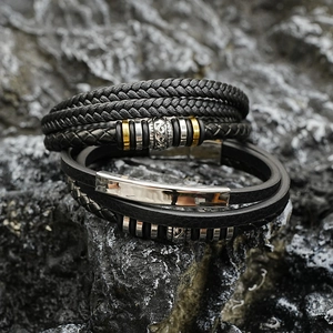 Bracelet en Cuir Tressé Multi-Rangs Vintage Ethnique pour Hommes Femmes Boucle Magnétique en Acier Inoxydable Corde à Main