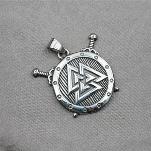 Collana a scudo vichingo con simbolo Valknut e spade in acciaio inossidabile vintage