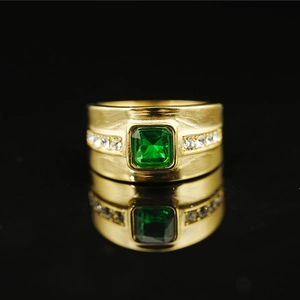 Retro Titanium Steel Gold Ring Square Green Zirconia Emerald Cut Wide Band Brushed Texture Men Luxurious Vintage Jewelry