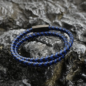 Men's double-layered braided bracelet with black and navy blue leather and magnetic clasp