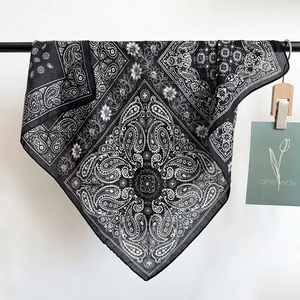 Vintage Paisley Printed Square Scarf For Women Fashion Polyester Neck Scarf Retro Bohemian Style Floral Headband Accessory