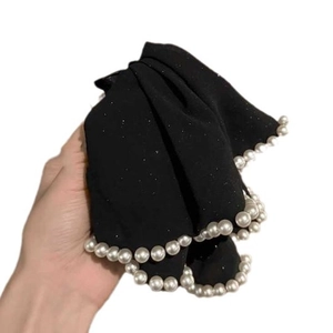 Pince à cheveux noire de 4cm ornée de perles élégantes pour coiffures de style français