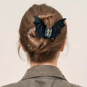 Gothic black bat wing hair claw clip for Halloween party ponytail hair accessory