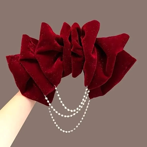 Grande barrette nœud en velours rouge avec paillettes et pompons élégants en chaîne de perles