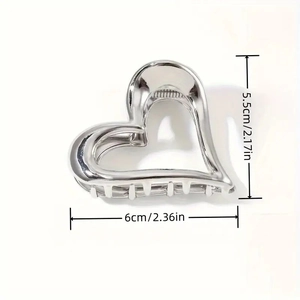 Pinza de pelo de metal plateado en forma de corazón hueco con dimensiones exactas