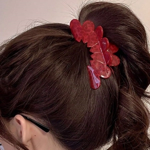 French Acetate Christmas Red Petal Heart Shape Hair Claw Clip High Ponytail Shark Clip Elegant Fashion Headwear For Women