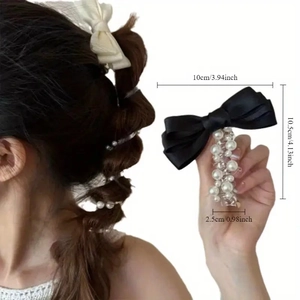 Barrette à cheveux avec nœud en soie noire, perles blanches et annotations de taille
