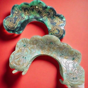 New Chinese style acetate hair claw clip with marble texture and golden cloud pattern