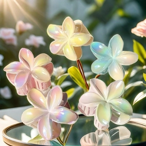 Iridescent Pearlescent Flower Shell Hair Claw Clip Sweet Gradient Acrylic Plumeria Shark Clip Hair Accessories For Women