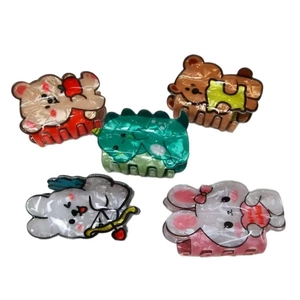 Set di 5 mollette per capelli a forma di animali cartoon tra cui orso e coniglio perlato