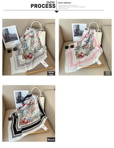 Comparaison détaillée de foulards à fleurs en gris riz, rose tendre et noir classique