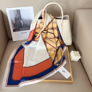 Elegant Satin Polyester Small Square Scarf For Women Vintage Geometric Chain Printed Tassel Neck Scarf Mothers Day Gift