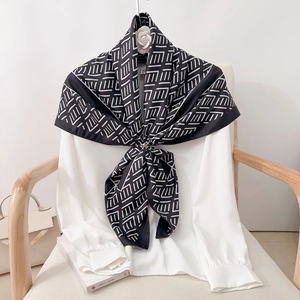 Geometric Print Satin Scarf For Women Large Square Neck Head Scarf Elegant Satin Wrap Fashion Accessory Shawl Lightweight Sun Protection Scarf