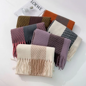 Women's Plaid Imitation Cashmere Scarf Winter Warm Thick Checkered Shawl With Tassels Soft Fashion Warp Knitted Pashmina Wrap