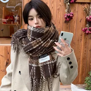 Winter classic checkered cashmere scarf with fringe tassels for premium warmth and style