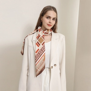 Elegant Geometric Herringbone Pattern Satin Square Scarf Contrast Color Printed Neck Scarf Fashion Silk Like Wrap For Women Office