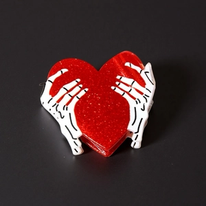 Pinza per capelli gotica di Halloween con cuore rosso glitter e mano di scheletro