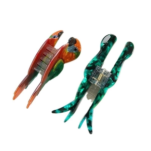 Creative parrot bird hair claw clips in colorful gradient and marble acetate textures