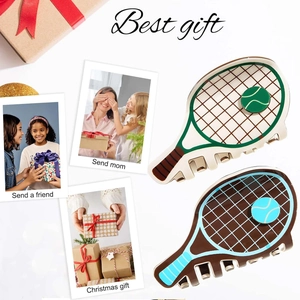 Details zu kreativen Tennisschläger-Haarklammern in Creme und Braun als sportliches Geschenk