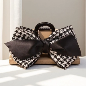Elegant Fabric Tweed Bow Hair Claw Clip French Style Plaid Pattern Handmade Shark Clip Hair Accessory For Women Party Daily