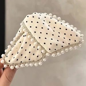 Pince à cheveux française élégante de 13 cm à pois noirs et perles blanches chic