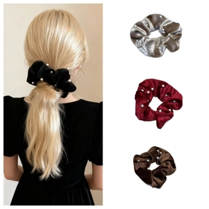 Elegant Velvet Large Scrunchie With Faux Artificial Pearl Ruched Elastic Hair Tie French Vintage Hair Accessories For Women Daily Party